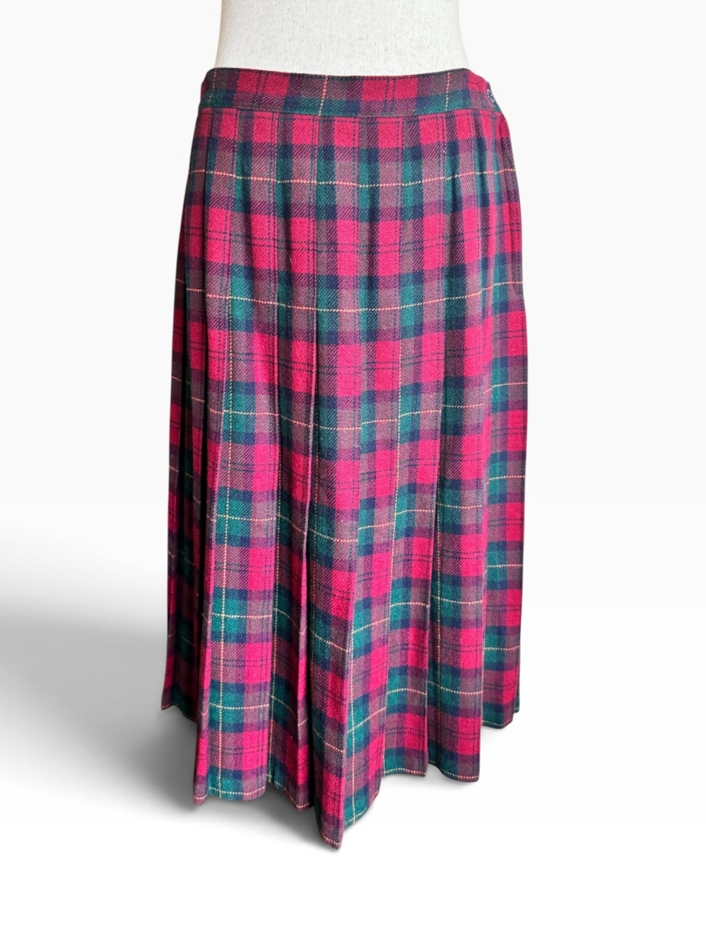 Vintage Koret Red & Green Tartan Plaid Pleated Midi Skirt